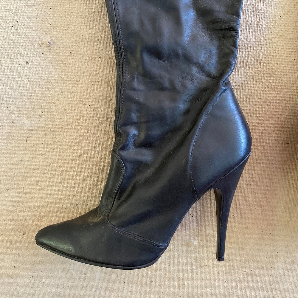 Dominatrix Fetish Boots in Black Leather